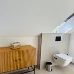 Zur Roemischen Weinstrasse * Kenn