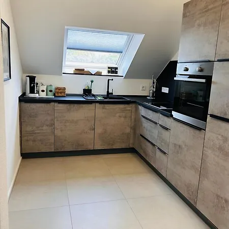 Zur Roemischen Weinstrasse *